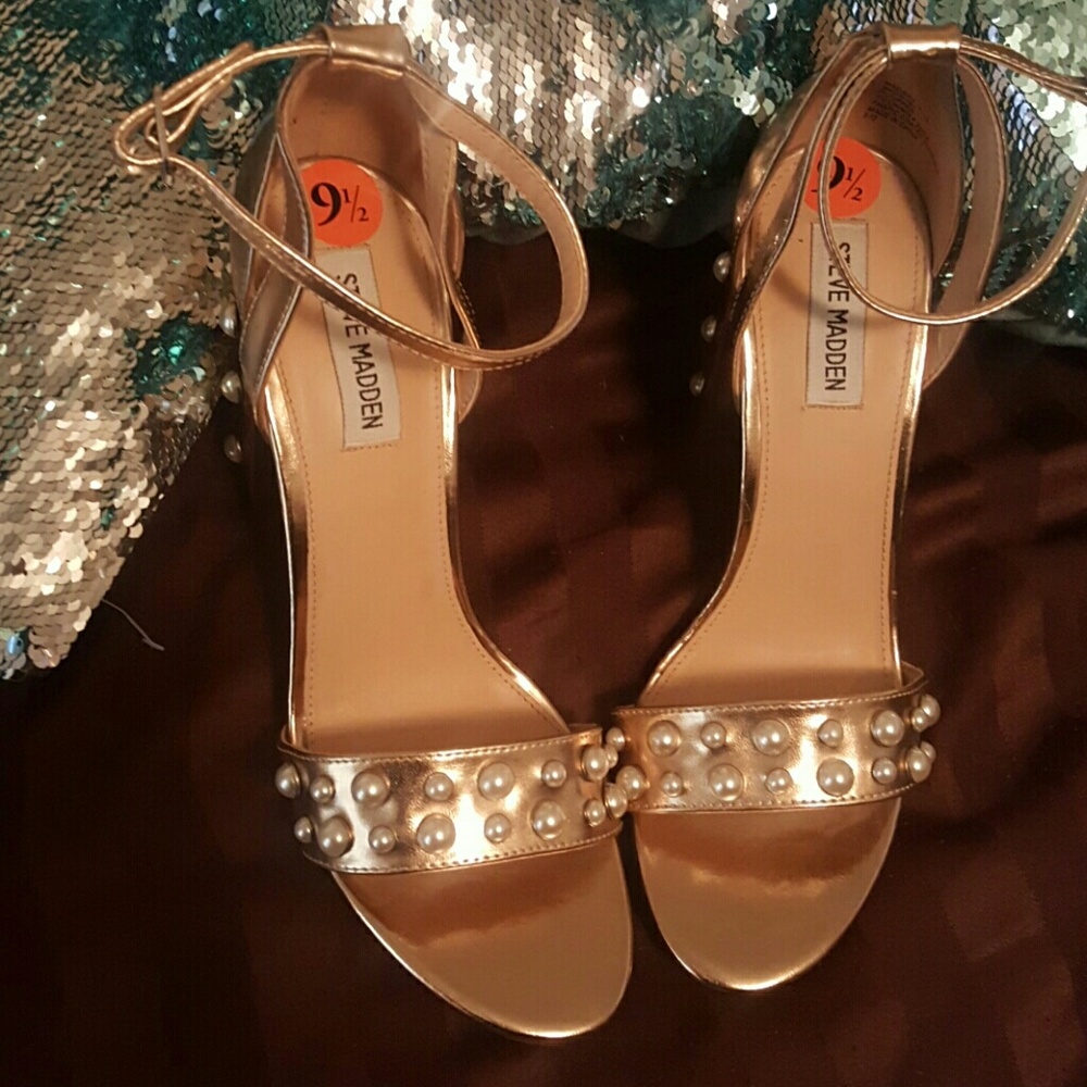Steve madden rose gold heels